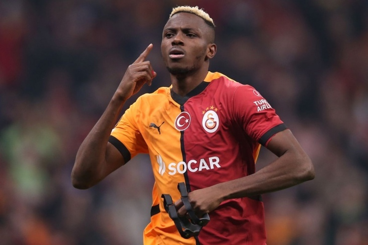 برگر: الهلال برای جذب اوسیمن ۴۰ میلیون یورو پیشنهاد داده و گالاتاسرای آماده پرداخت ۱۵ میلیون یورو است