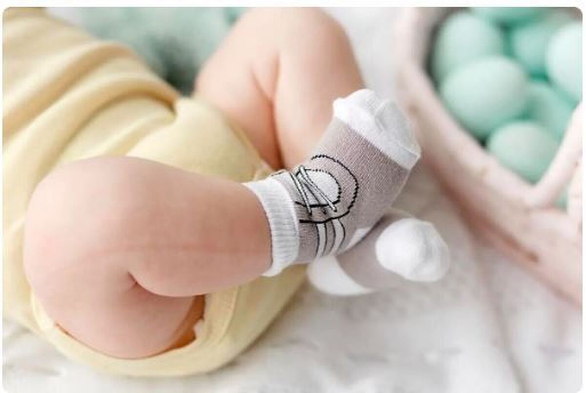 خوابیدن با جوراب چه زمانی مفید و چه زمانی مضر است؟