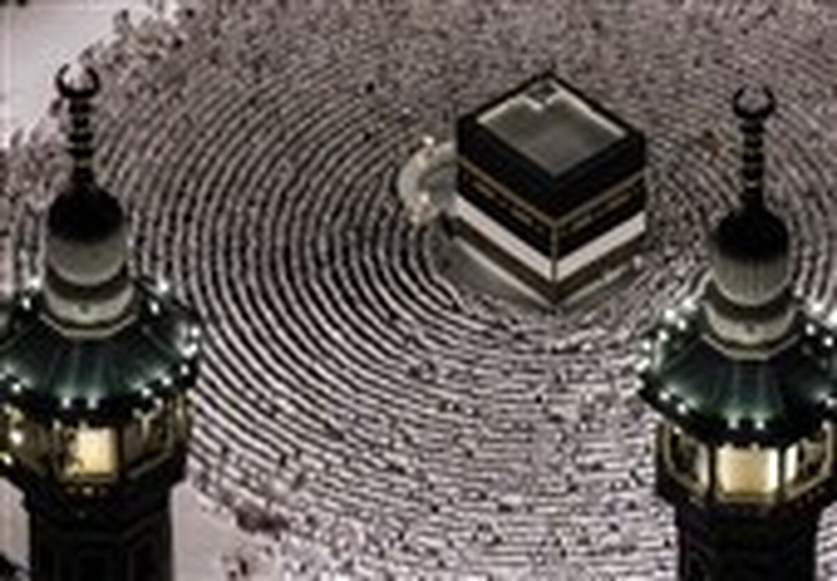 کنترل زبان؛ یکی از نشانه‌های کمال حج از منظر امام صادق (ع)