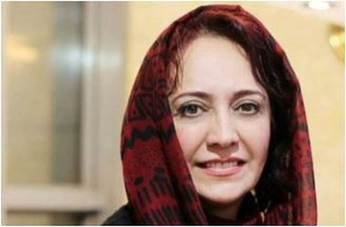 ژن جذابیت خانم بازیگر رو شد! تصویر قدیمی از کودکی شیرین بینا و مادرش را از دست ندهید