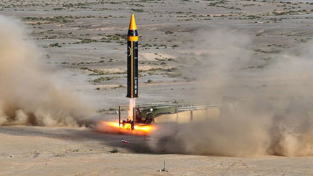 ادعای خرید هزاران تن مواد اولیه موشک‌های بالستیک از چین توسط ایران