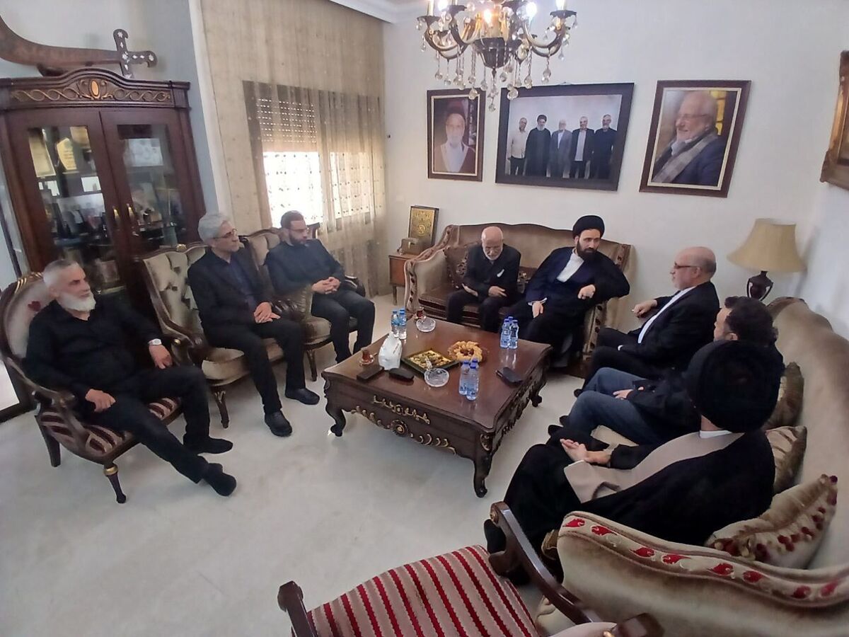 دیدار نوه امام راحل (ره) با خانواده شهید سیدحسن نصرالله در بیروت