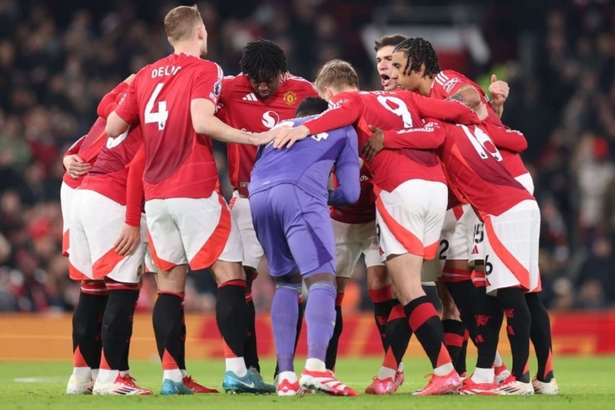 TEAMtalk: منچستر یونایتد ممکن است هافبک بایرن را به خدمت بگیرد