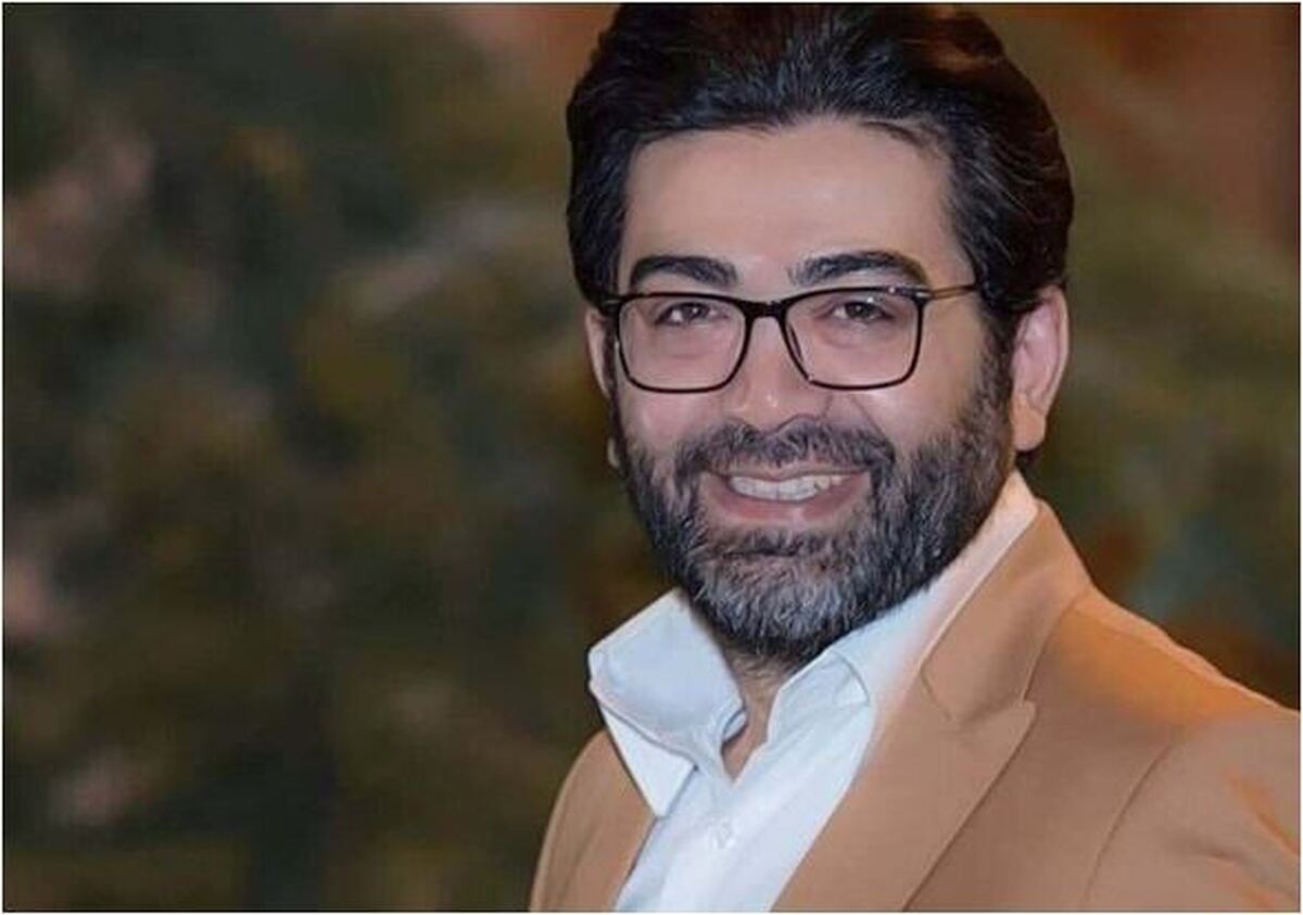 نگاهی به استایل‌های جذاب و مردانه فرزاد حسنی، بازیگر محبوب این روزها+تصاویر