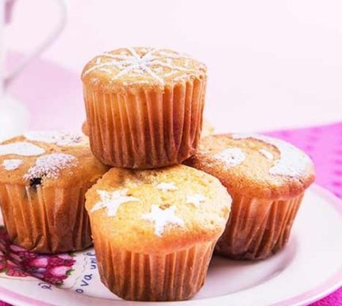 برای کودکانتان این مینی مافین سیب و دارچین را درست کنید