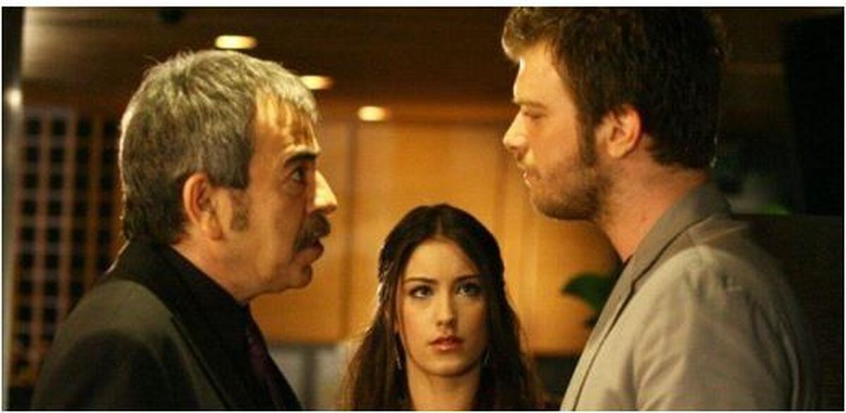 نگاهی به قاب‌های خانوادگی بازیگران سریال «عشق ممنوع»