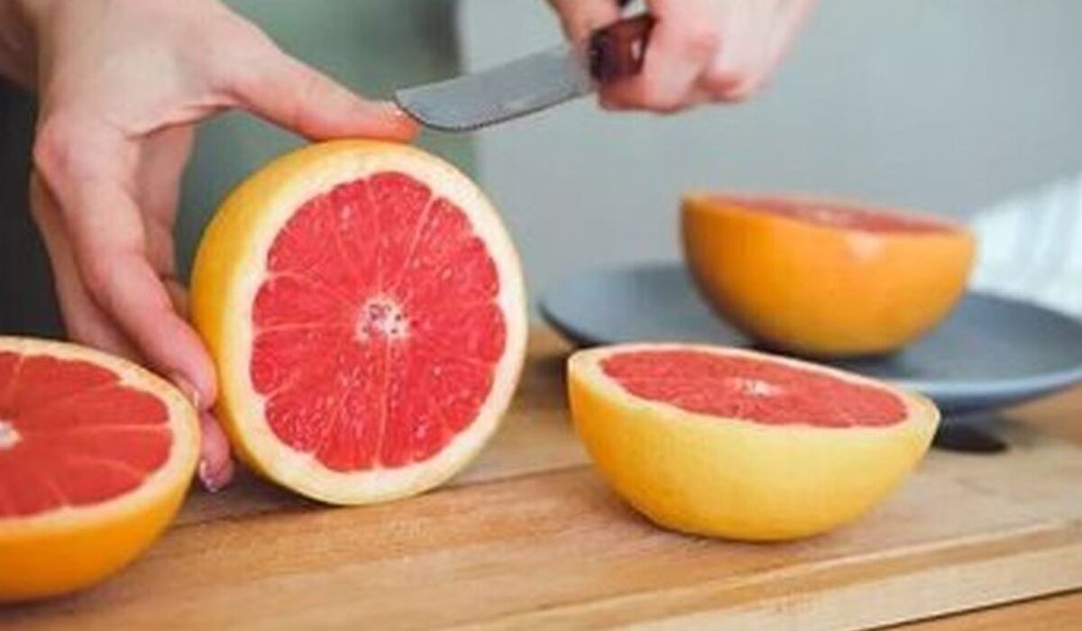 بررسی ۱۷ خاصیت این میوه خوش مزه از تامین ویتامین تا کمک به متابولیسم بدن