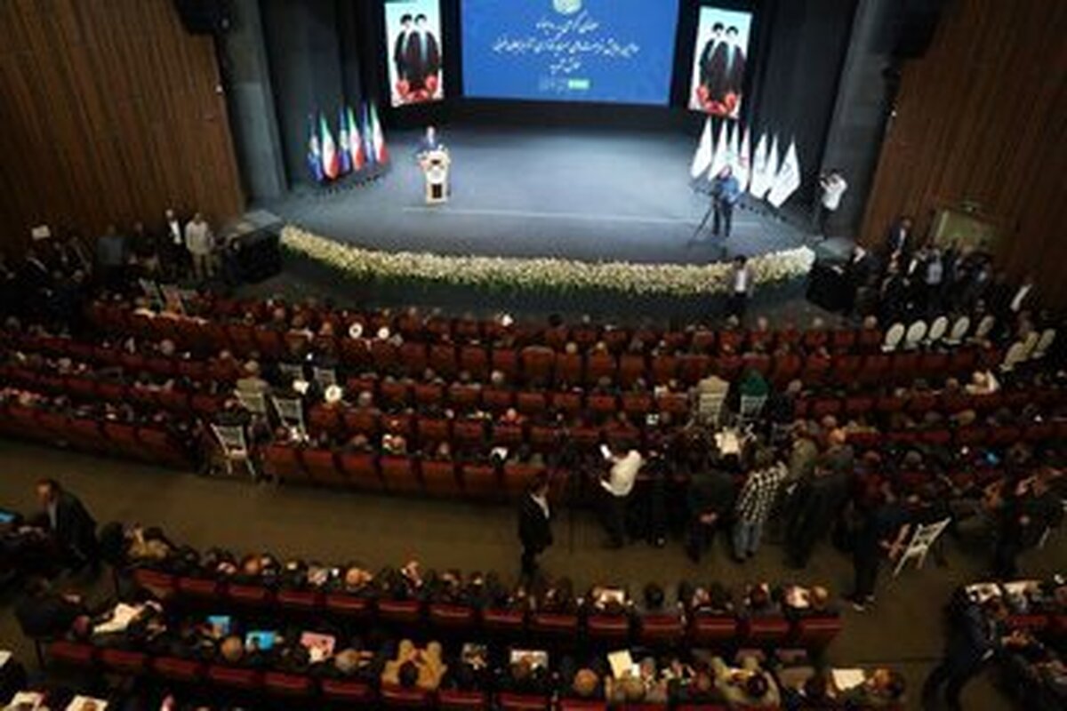 ۲۱ میلیارد دلار سرمایه خارجی در بخش تولید