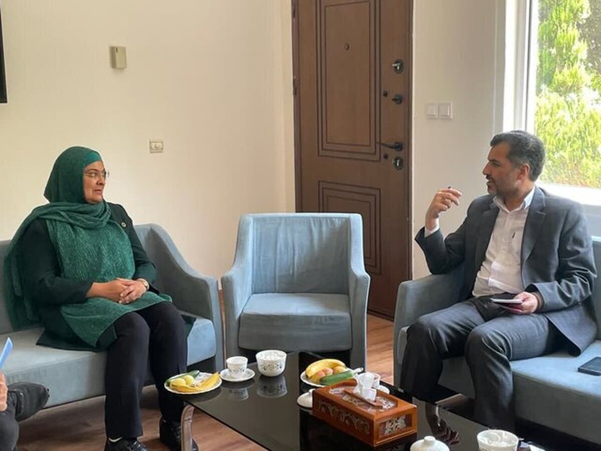 وعده کمک ۱۰۰ میلیارد ریالی نماینده زرتشتیان در مجلس به بهسازی ورزشگاه نصیری یزد