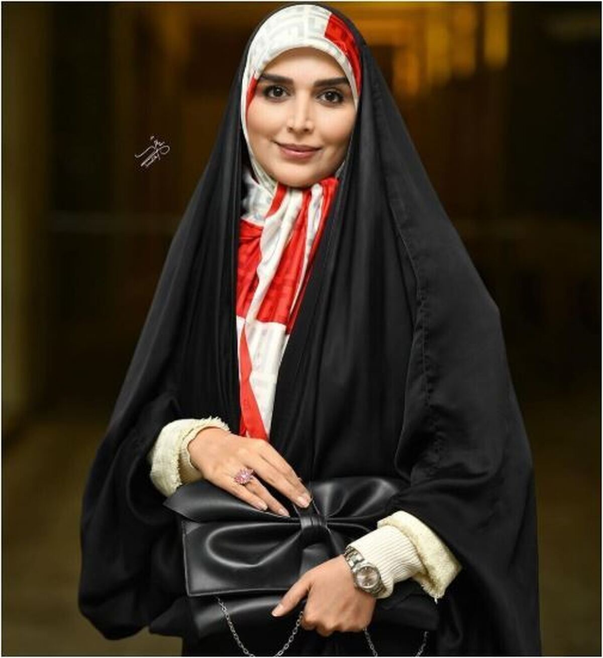 نگاهی به قاب‌های هنری و عرفانی خانم مجری در سفرش به اصفهان