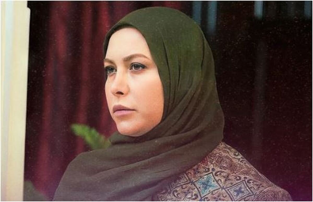 نگاهی به سورپرایز عاشقانه خانم بازیگر در یک روز خاص با تزئینات دیدنی