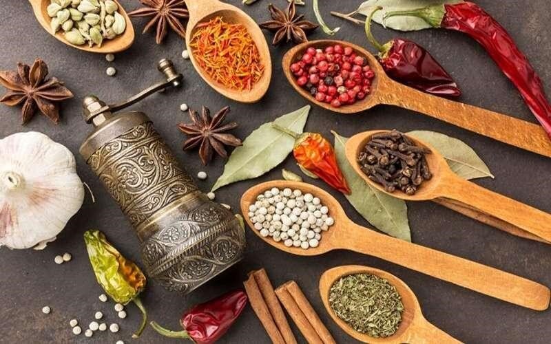 از خواص ادویه‌های پر مصرف روزانه تان آگاه شوید!