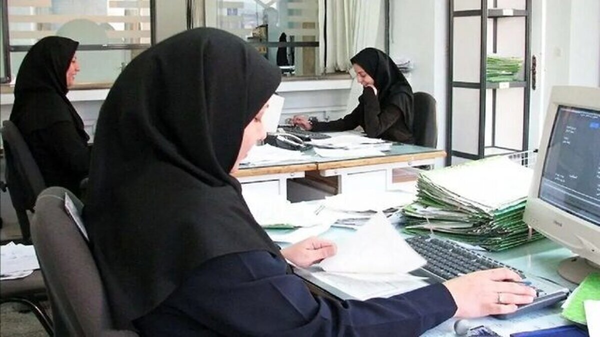 کارکنان ادارات فارس دورکار می‌شوند