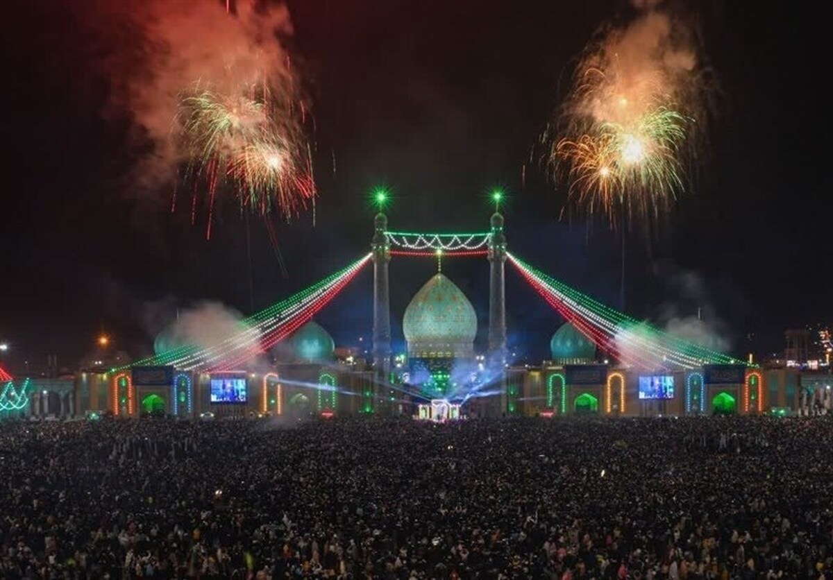 نورپردازی مسجد جمکران با الهام از هنر اسلامی - ایرانی