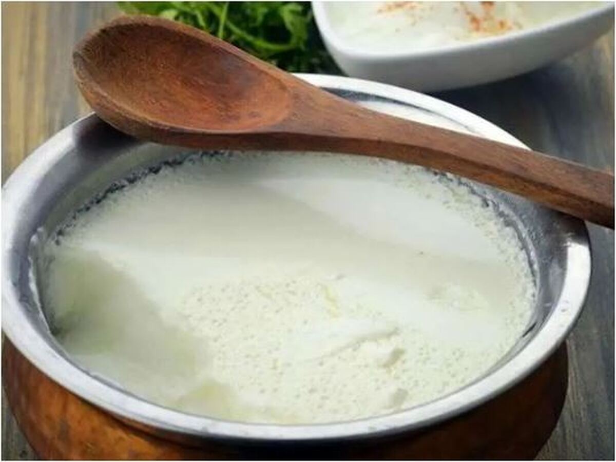 معایب و فواید مصرف آب ماست!