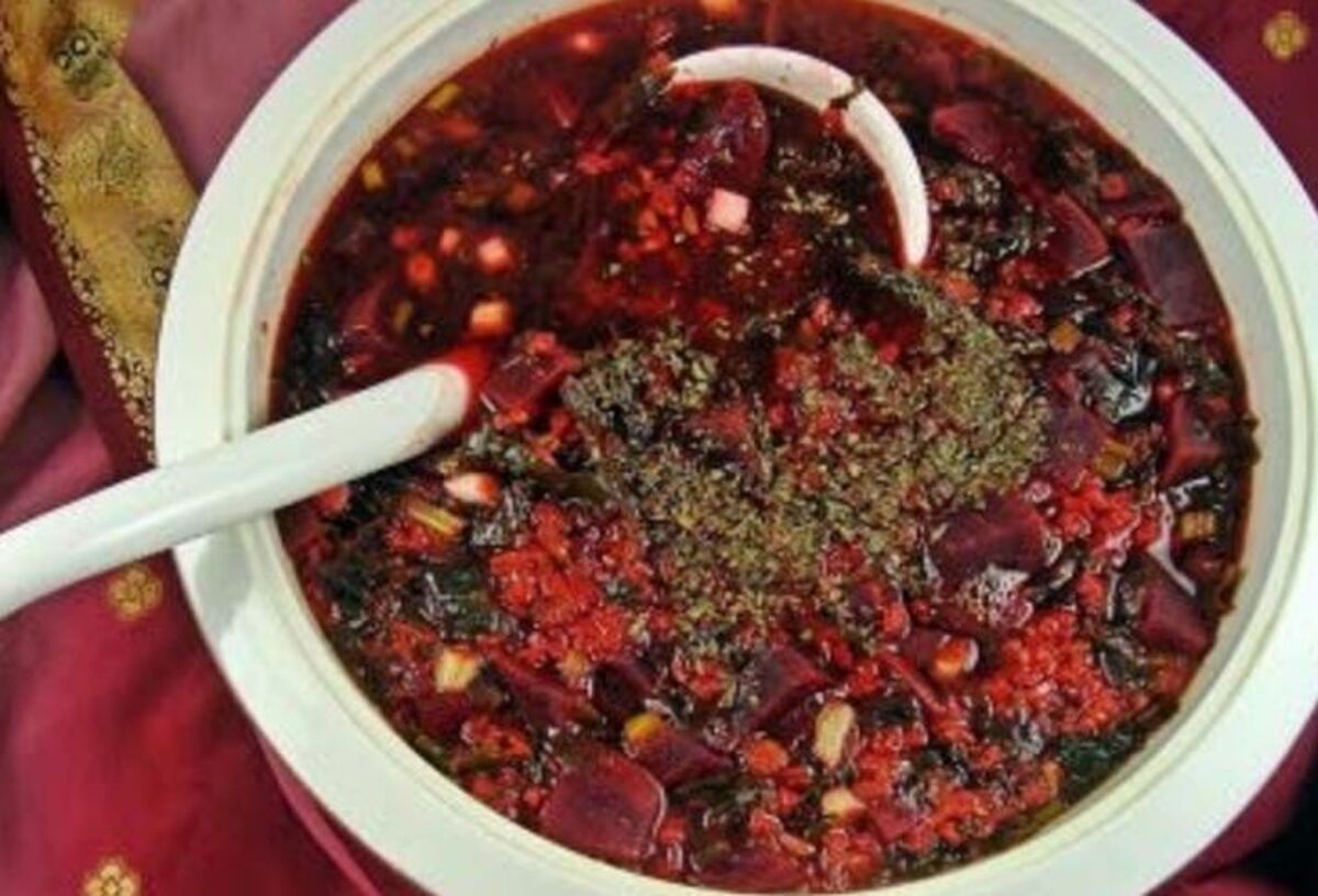 دستور پخت آش چغندر برای ناهار