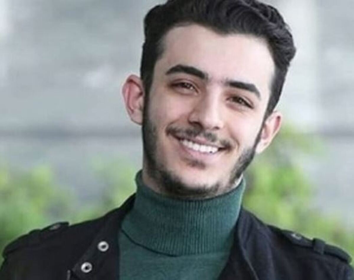 علی شادمان ز غوغای جهان فارغ/شبگردی آقای بازیگر بر بام تهران