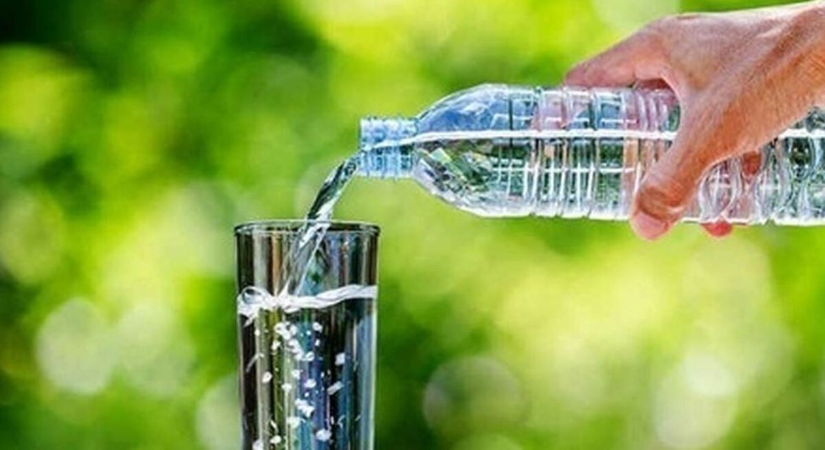 با فواید و معایت نوشیدن آب سرد بیشتر آشنا شوید