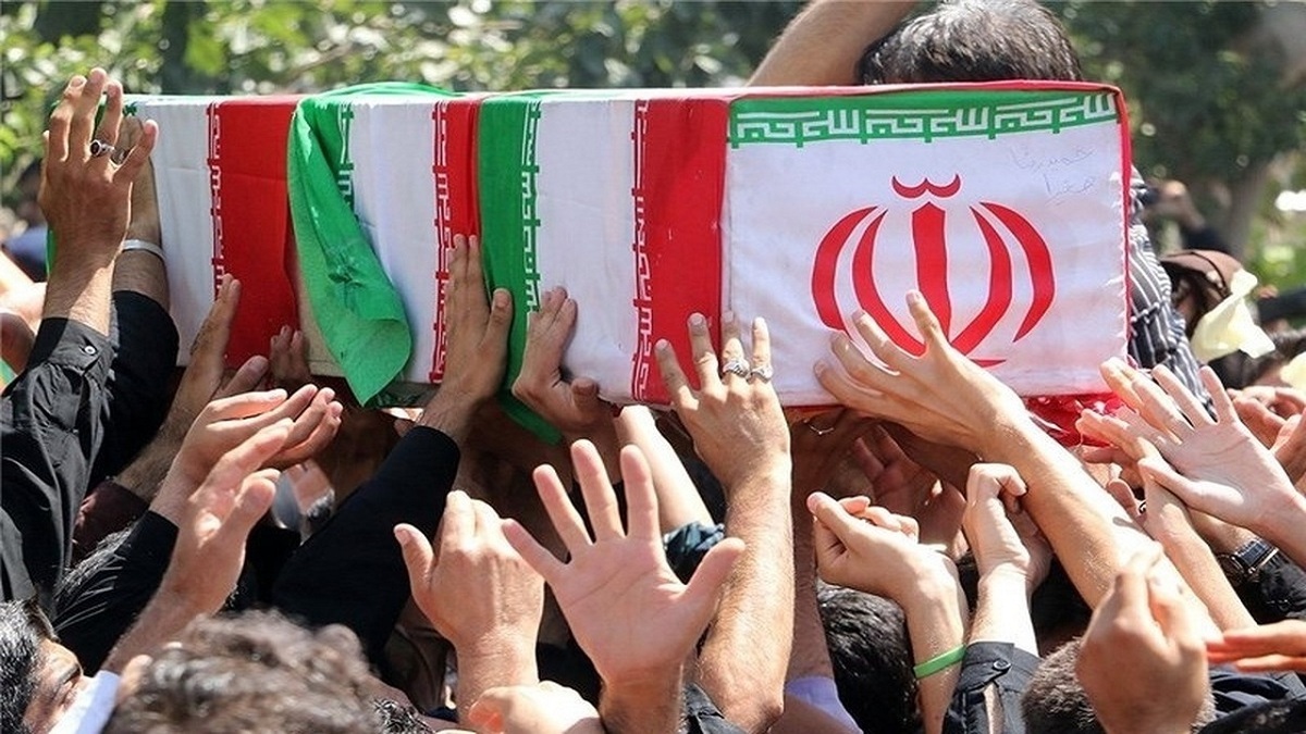 پیکر شهید والامقام مجید وفایی در شاهرود تشییع شد
