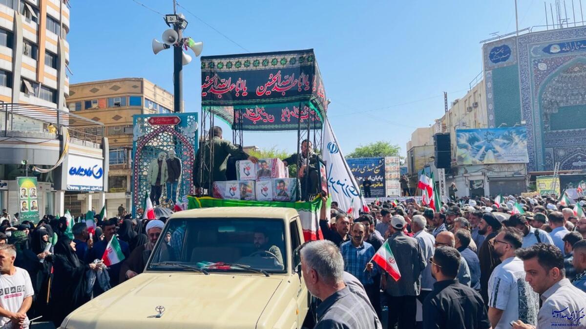 تشییع و خاکسپاری پیکر مطهر سه تن از شهدای خوزستانی راه قدس