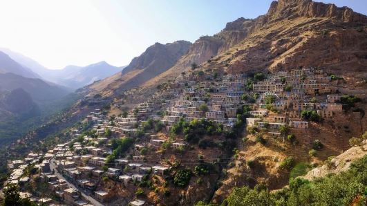 روستای اورامان تخت مریوان؛ یکی از جاذبه‌های گردشگری کردستان که نباید از دست بدید!