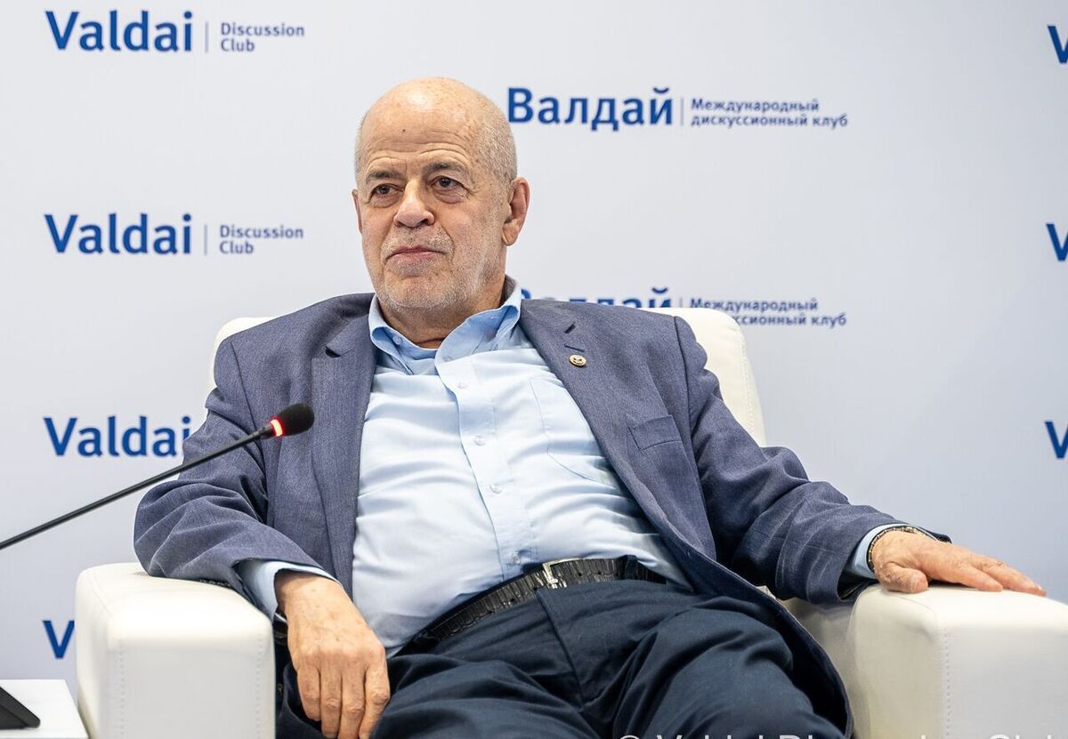 شرق‌شناس روس: اتحاد ایرانیان، نقشه آمریکا را ناکام گذاشت