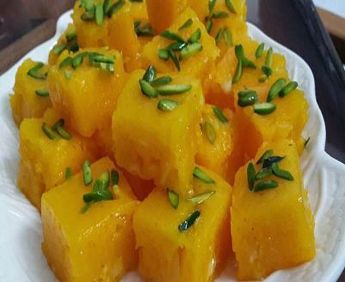 مسقطی را با چند قلم مواد اولیه ساده برای دورهمی هایتان آماده کنید