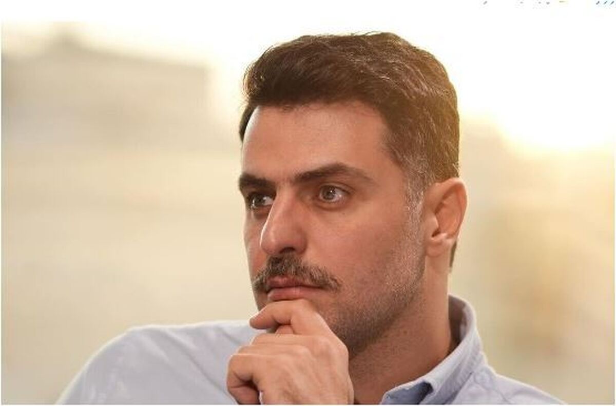 نگاهی به تصاویر کمتر دیده شده از مجری معروف در حالت‌های شوکه کننده!