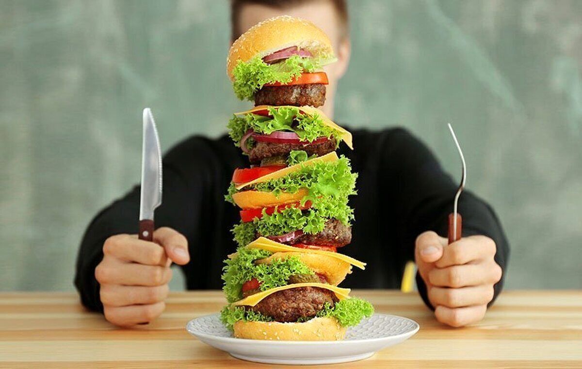 استرس همیشه باعث پرخوری است؟