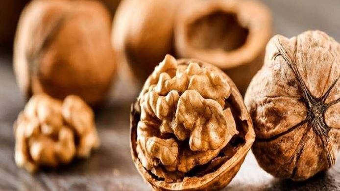 با این میان وعده‌های خوشمزه هوس خوراکی‌های پرکالری را کنترل کنید