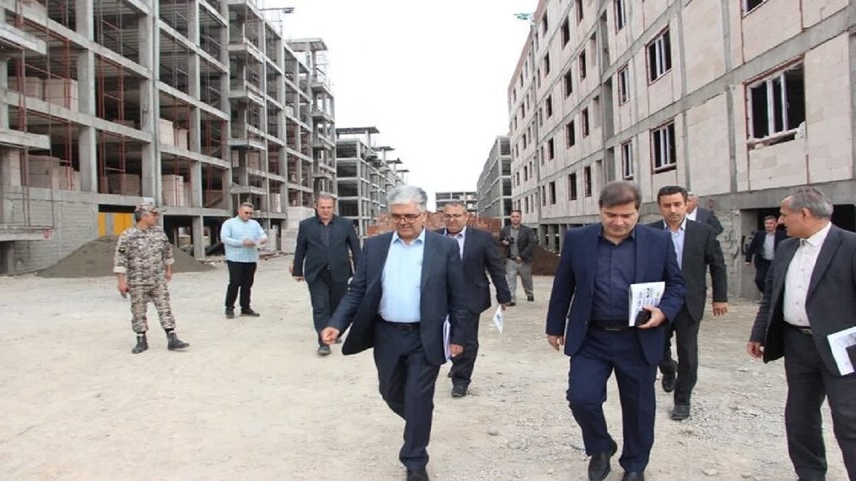 تعهد دولت چهاردهم ساخت یک میلیون و ۵۰۰ هزار واحد مسکن ملی در کشور است