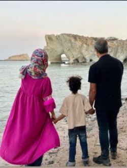 خانواده سه نفره و کیوت شبنم قلی خانی در سفر به جنوب کشور