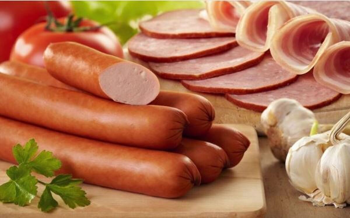 تاثیرات سوء سوسیس و کالباس بر پوست و زیبایی