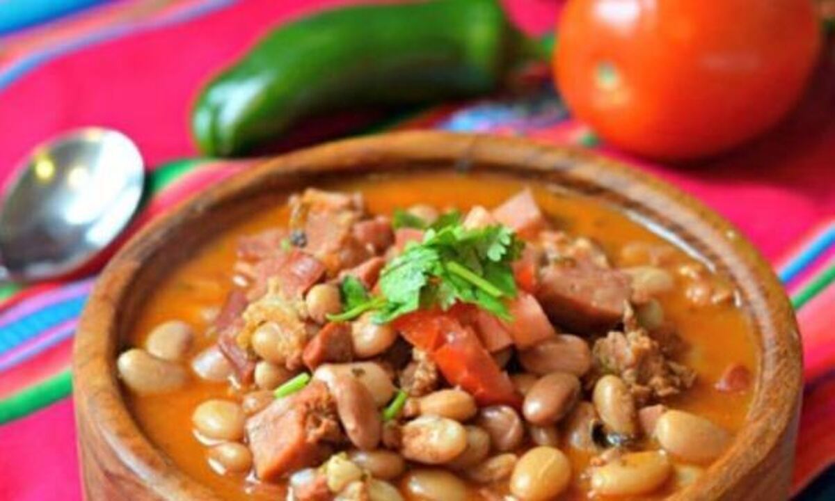 برای شام از دستور این خوراک لوبیا پرطرفدار غافل نشوید