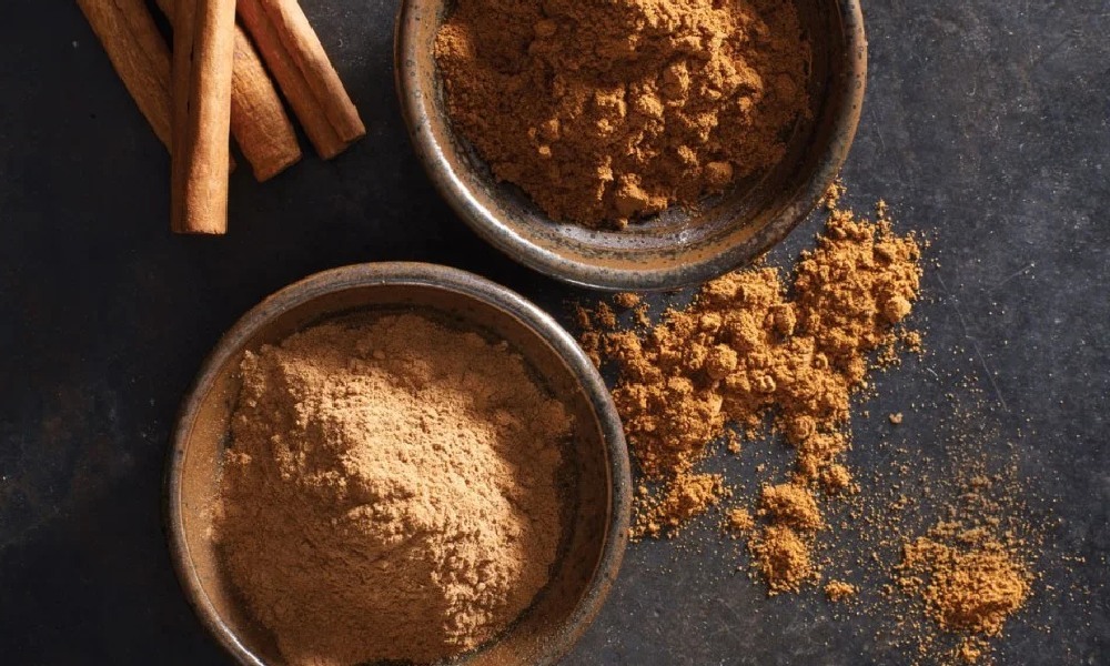 چرا طب سنتی شما را به مصرف چای دارچین تشویق می‌کند؟