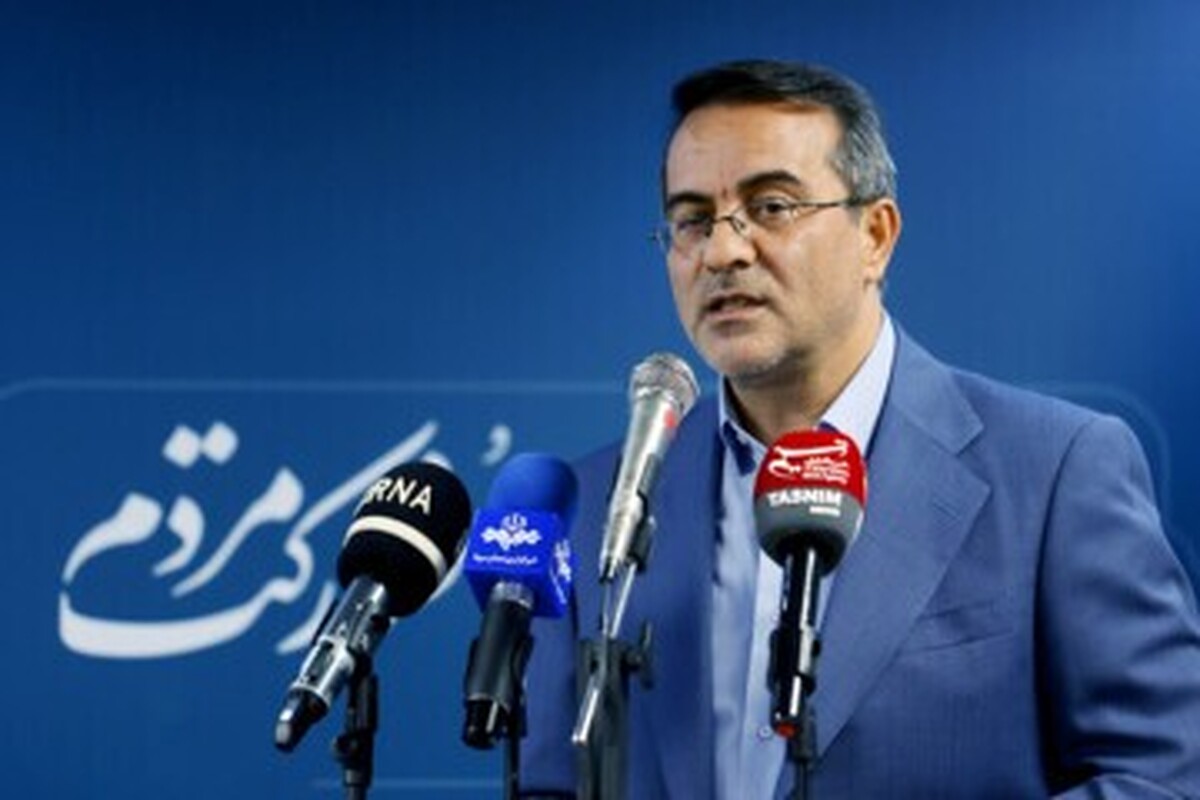 ایران و ایرانی در دفاع از مقدسات و حریم مرجعیت، نه اهل تعارف است، نه تساهل