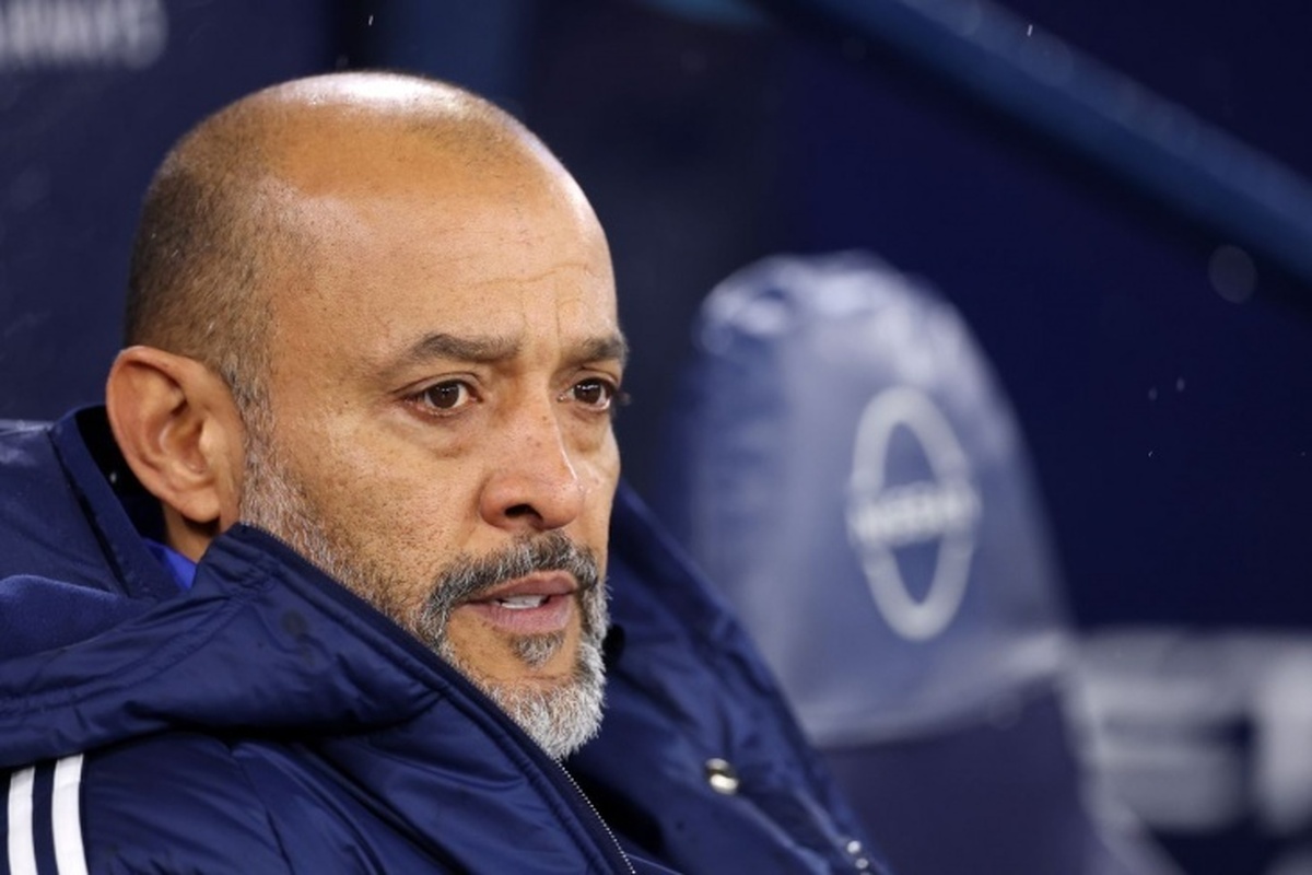 الهلال به نونو اسپریتو سانتو - اسکیرا، سرمربی ناتینگهام علاقه دارد