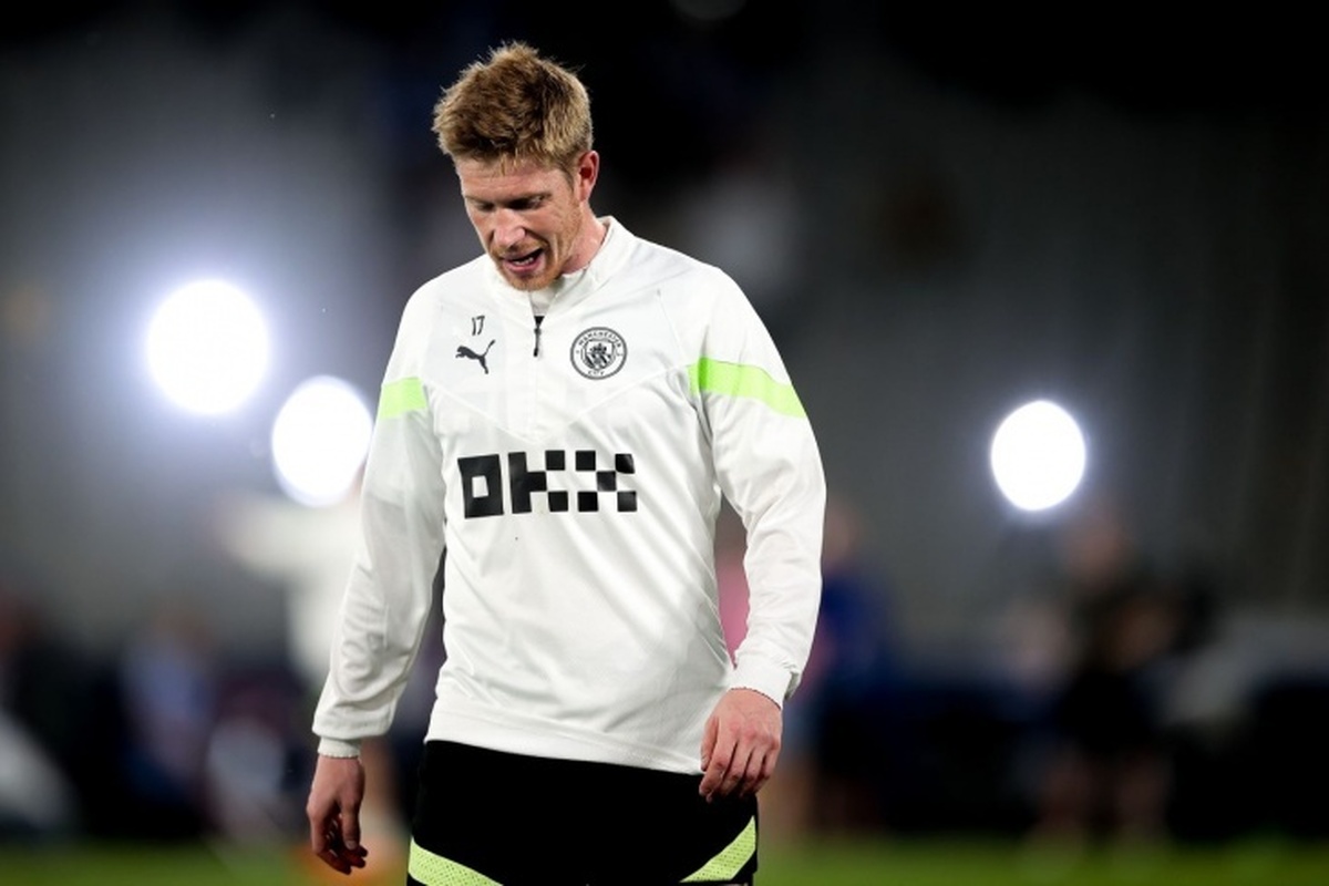 بن جیکوبز: کوین دی بروین از بین دو باشگاه، یکی را انتخاب می‌کند