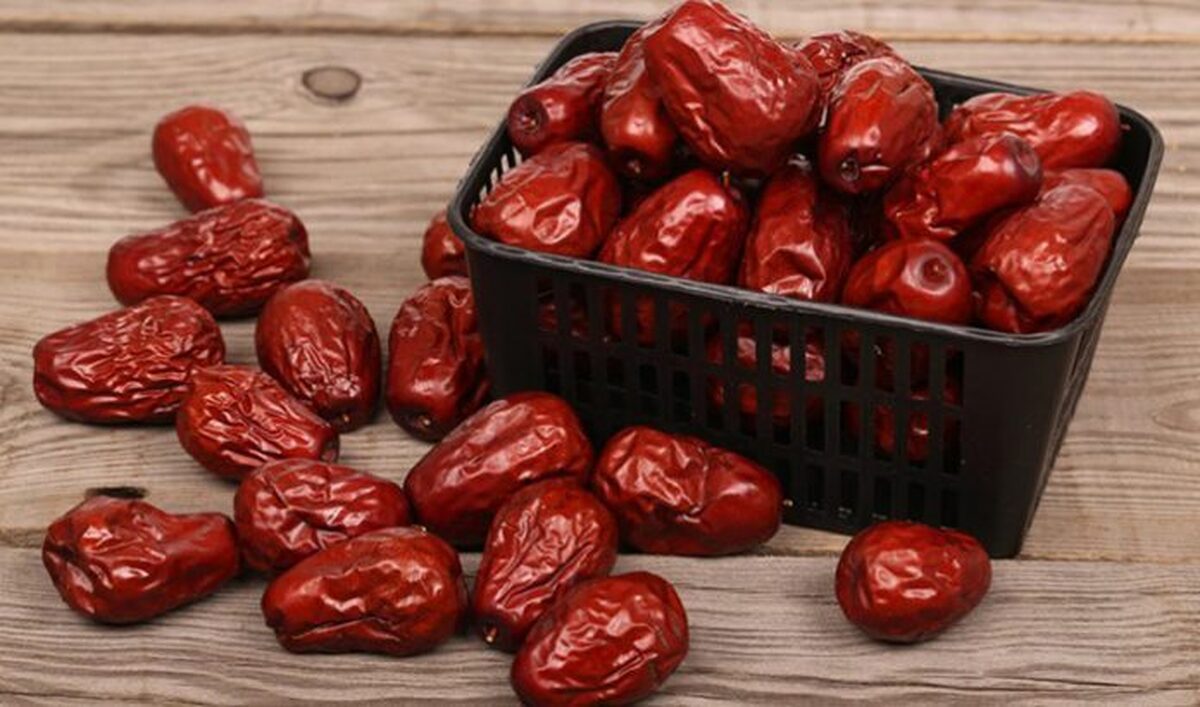 از جمله خواص عناب بهبود خواب و هضم غذا تا تقویت سیستم ایمنی بدن