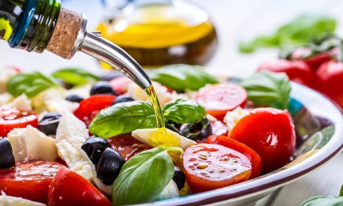 رژیم غذایی که خطر ابتلا به زوال عقل را تا درصد شگفت انگیزی کاهش می‌دهد!