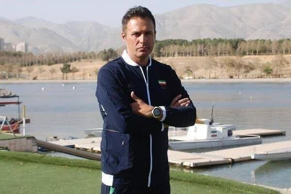 فرزام: دنبال افزایش یا بهتر شدن رنگ مدال روئینگ مردان در روسیه هستیم
