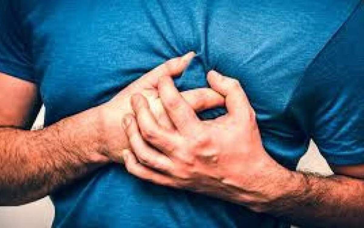 چگونه در برابر حمله قلبی رفتار کنیم؟