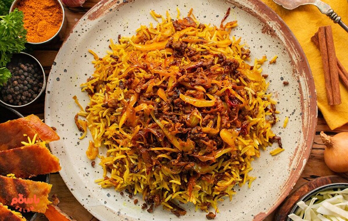 دستور طبخ کلم پلو شیرازی؛ یک غذای سنتی و پر طرفدار