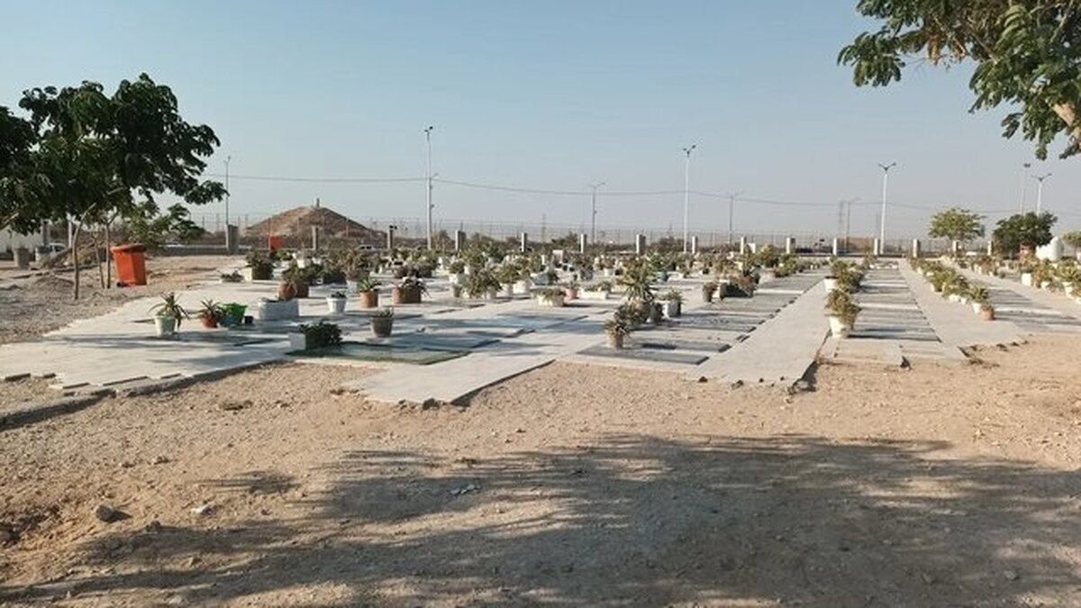 وضعیت نامناسب آرامستان وادی‌الرحمه بوشهر