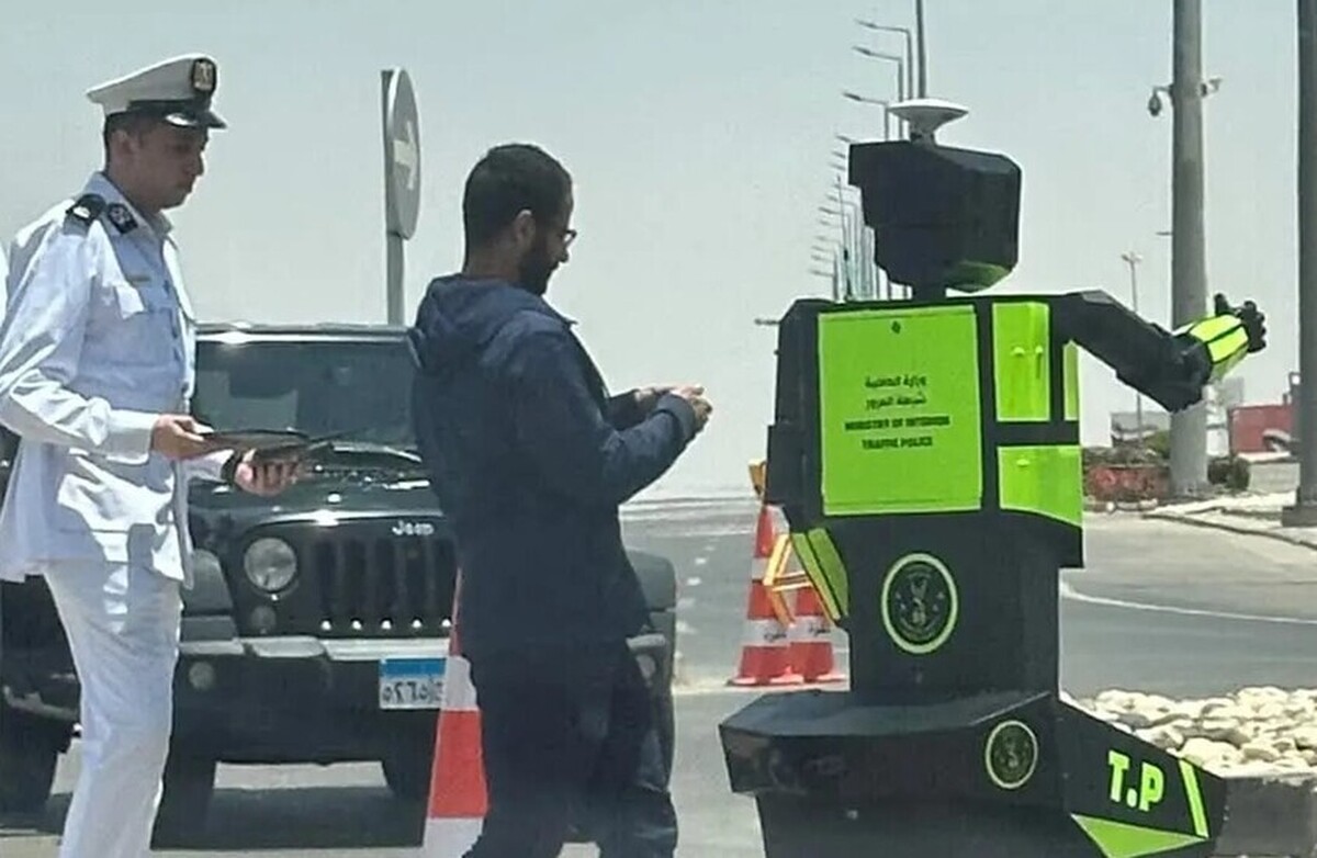 مصر برای انقلاب ترافیکی با ربات‌ها آماده می‌شود
