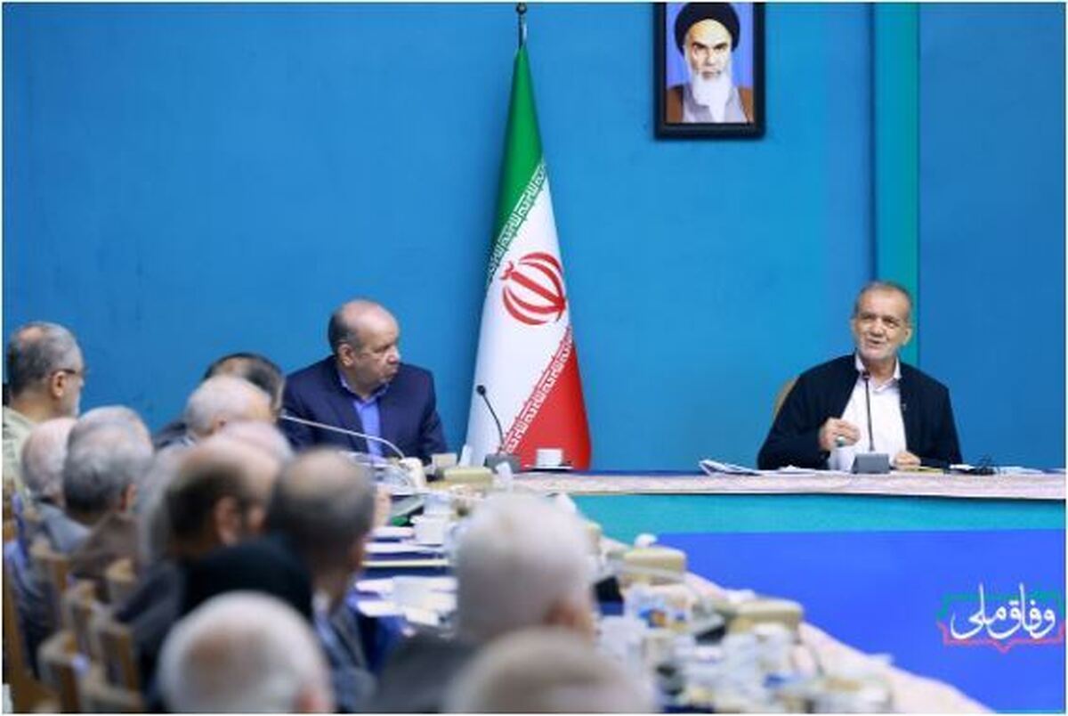 رئیس جمهور یک خبر مهم برای کادر درمان دارد!