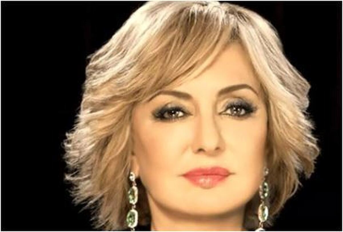 دونفره‌های دیدنی گوگوش در آغوش پدرش در دهه ۳۰ را از دست ندهید+تصاویر