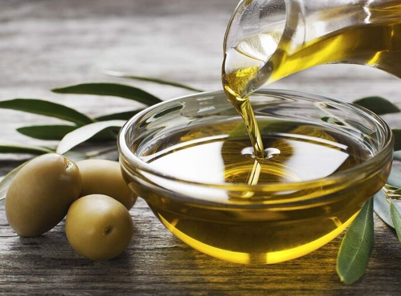 مصرف روغن زیتون تاریخ گذشته چه پیامد‌های دارد؟ /راه‌های تشخیص روغن زیتون فاسد