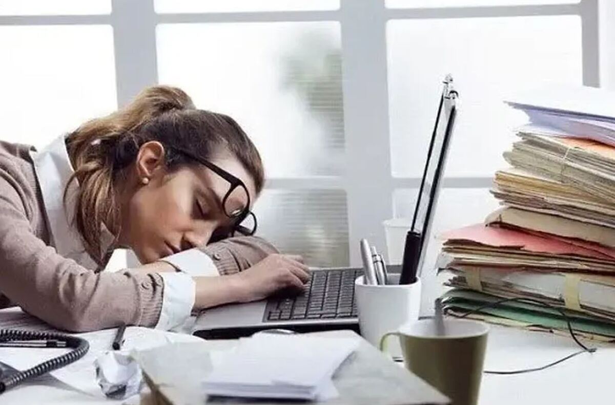 احساس خستگی شبانه را به کمک این خوراکی‌ها بر طرف کنید