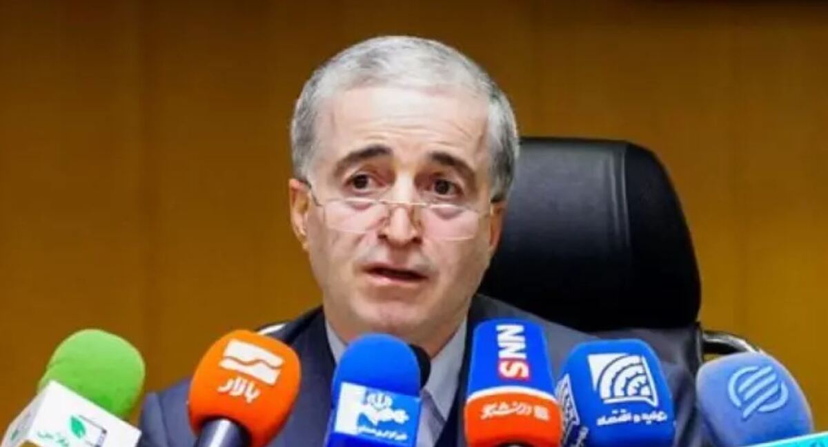 کالا‌های اساسی در کشور به وفور پیدا می‌شود، از خرید‌های هیجانی خودداری کنید!